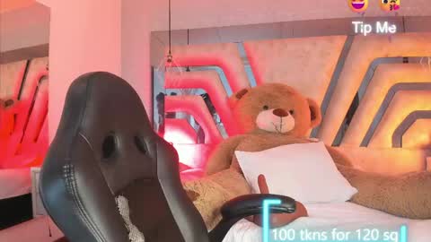 Snapshot of angelineheet chatting on May 21, 3:35 am Angeline Heet online show from May 21, 3:35 am