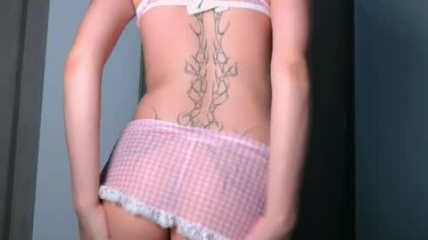 Angelinhaa  online show from October 7, 12:52 am