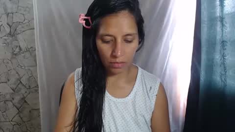 angela online show from October 8, 5:54 pm