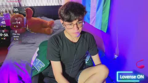 Angel online show from July 8, 5:06 pm