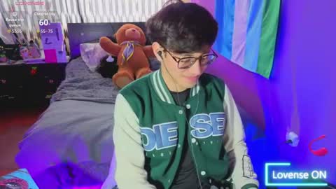 Angel online show from July 21, 5:04 pm