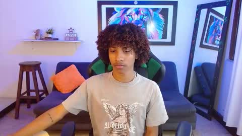 Angel online show from October 28, 9:28 pm