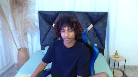 Angel online show from January 5, 9:18 pm