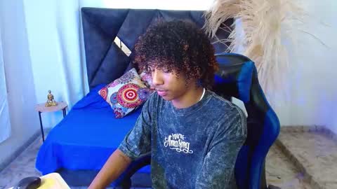 Angel online show from February 28, 8:43 pm