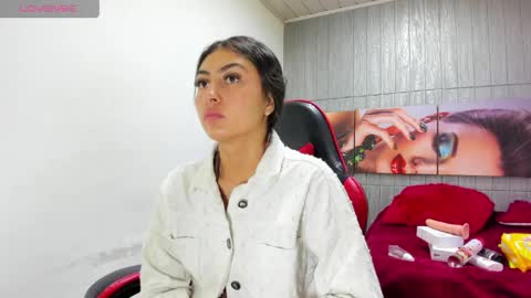 Angell cooper8 online show from May 28, 1:08 pm