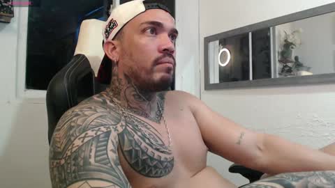 angellatino0 online show from December 15, 7:02 am