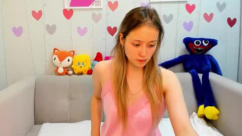 Snapshot of angellery chatting on November 25, 1:33 pm angellery online show from November 25, 1:33 pm