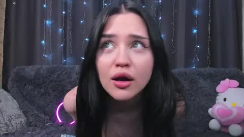 Snapshot of angellvee chatting on June 14, 9:06 pm angellvee online show from June 14, 9:06 pm