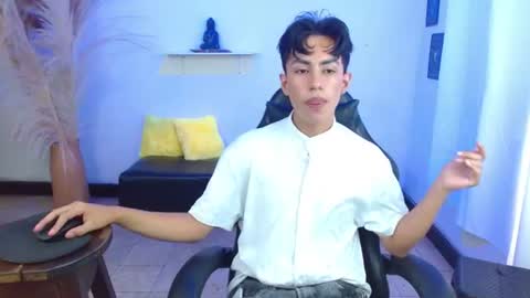 Angelo online show from July 29, 3:54 pm