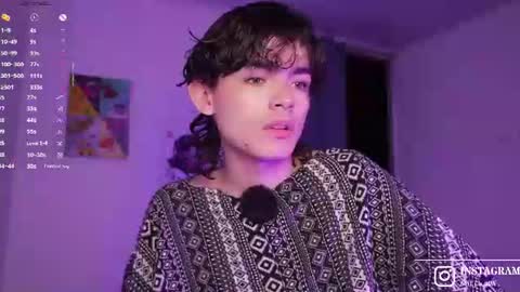 Snapshot of angelocute_ chatting on July 10, 1:32 am Angelo I work from home this is my room online show from July 10, 1:32 am