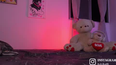 Snapshot of angelocute_ chatting on July 23, 12:57 am Angelo I work from home this is my room online show from July 23, 12:57 am
