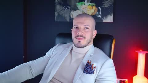 BlackWolf online show from December 11, 1:28 pm