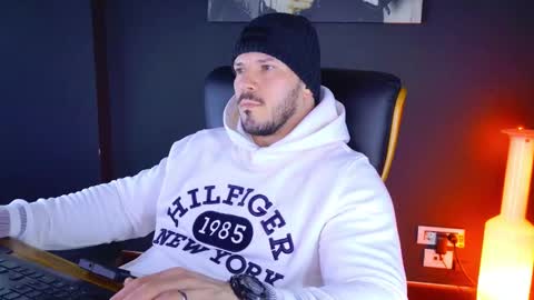 BlackWolf online show from January 28, 1:49 pm