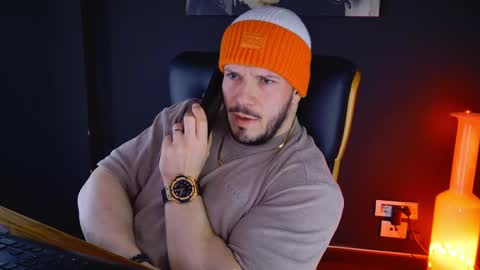 BlackWolf online show from February 2, 9:51 am