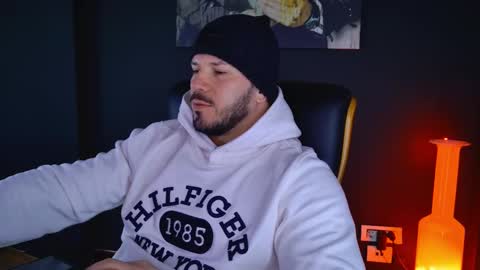 BlackWolf online show from February 6, 9:11 am