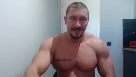  ------- SEX SHOW WITH GUYS AND GIRLS  MUSCLE SHOW online show from October 5, 12:25 pm