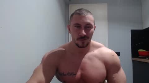  ------- SEX SHOW WITH GUYS AND GIRLS  MUSCLE SHOW online show from November 29, 10:51 am