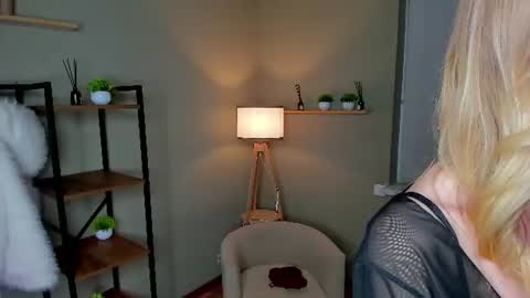 Maya online show from June 12, 8:35 am
