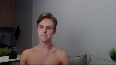 Snapshot of angelraaay chatting on September 29, 1:38 pm Angel online show from September 29, 1:38 pm