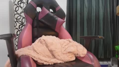 ivanna online show from December 5, 5:27 am