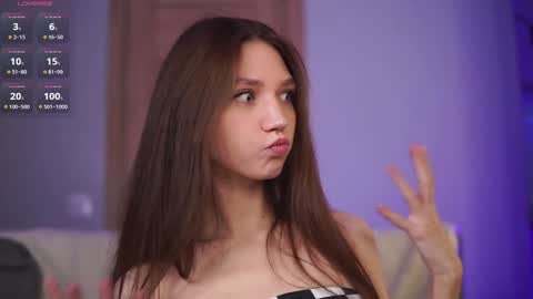 Nikki online show from October 27, 3:54 am