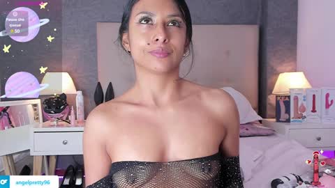 Angela online show from December 21, 4:46 pm