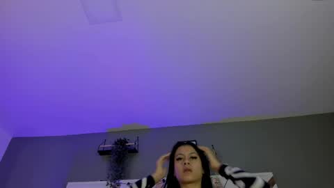 Snapshot of angelsavage__ chatting on May 18, 11:38 am Angel 3 online show from May 18, 11:38 am