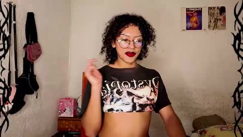   online show from December 5, 5:04 am