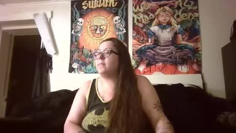 Snapshot of angelshempire420 chatting on March 5, 5:47 am Angel and Mark online show from March 5, 5:47 am
