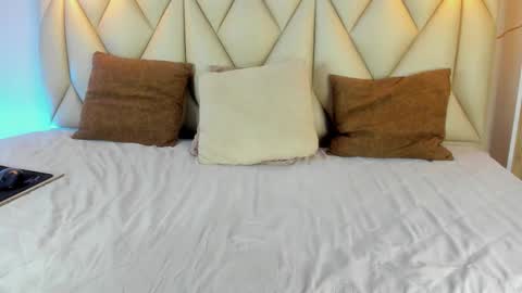 ANGIE online show from February 6, 3:04 pm