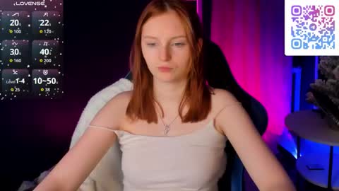 angelwise online show from January 8, 11:18 pm