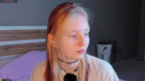 angelwise online show from June 10, 3:07 am
