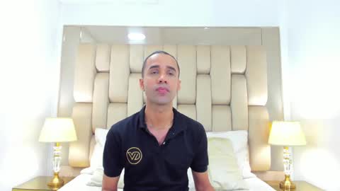 Snapshot of anghel_stone chatting on March 6, 8:59 pm Anghel Stone online show from March 6, 8:59 pm