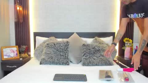  Anghel Stone  online show from February 2, 11:58 pm