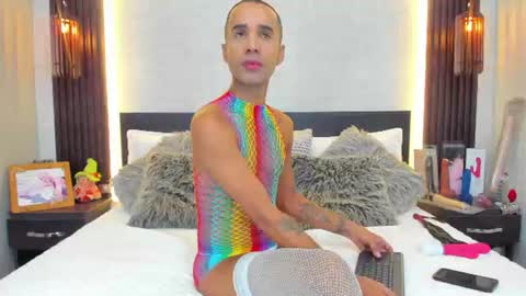  Anghel Stone  online show from July 8, 3:00 am
