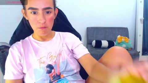 IG angie dreamgirl01 online show from May 7, 2:39 am
