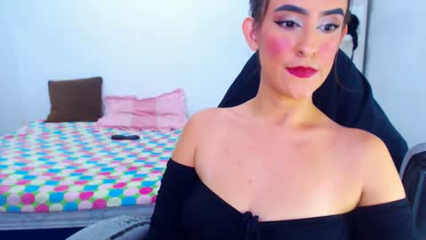 IG angie dreamgirl01 online show from May 28, 2:31 am