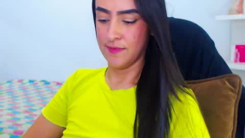 IG angie dreamgirl01 online show from August 1, 6:34 am