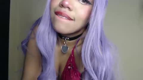 angie_fox1 online show from November 20, 8:41 pm