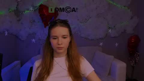 Angle online show from July 29, 7:23 pm
