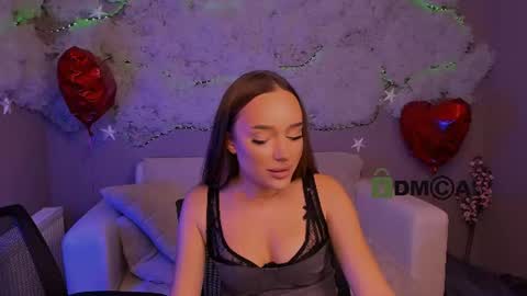 Angle online show from July 30, 7:24 pm
