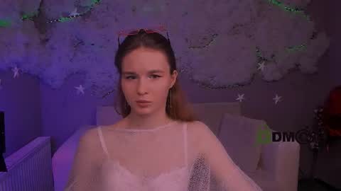 Angle online show from August 3, 7:28 pm