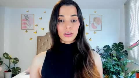 Anabella online show from June 5, 5:40 pm