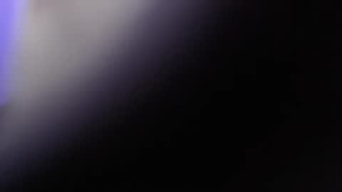 Snapshot of angiesquirt chatting on January 20, 7:25 am VALENTINA online show from January 20, 7:25 am