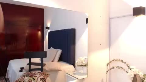 Snapshot of angyrios chatting on November 28, 7:49 pm angyrios online show from November 28, 7:49 pm