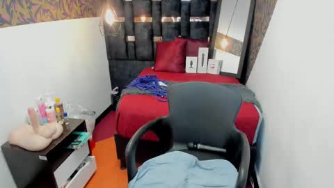 Anhell online show from October 8, 10:18 pm