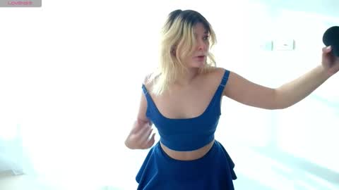 Ania online show from October 17, 9:39 pm