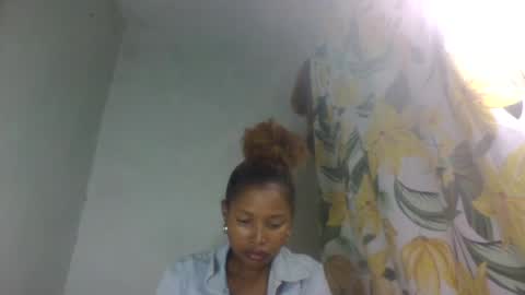 Snapshot of anichamarie0 chatting on July 21, 12:46 am anichamarie0 online show from July 21, 12:46 am