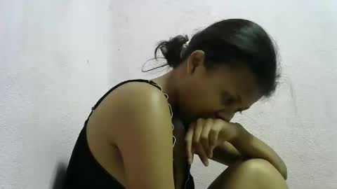 anielah online show from December 15, 11:58 am