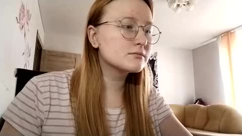 Anika online show from October 18, 9:10 am